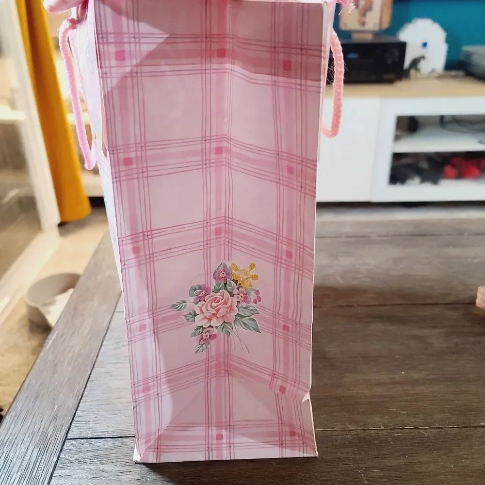 Vintage 1980's Pink Girly Pastel Floral Kawaii Gift Bag Ribbon Bow